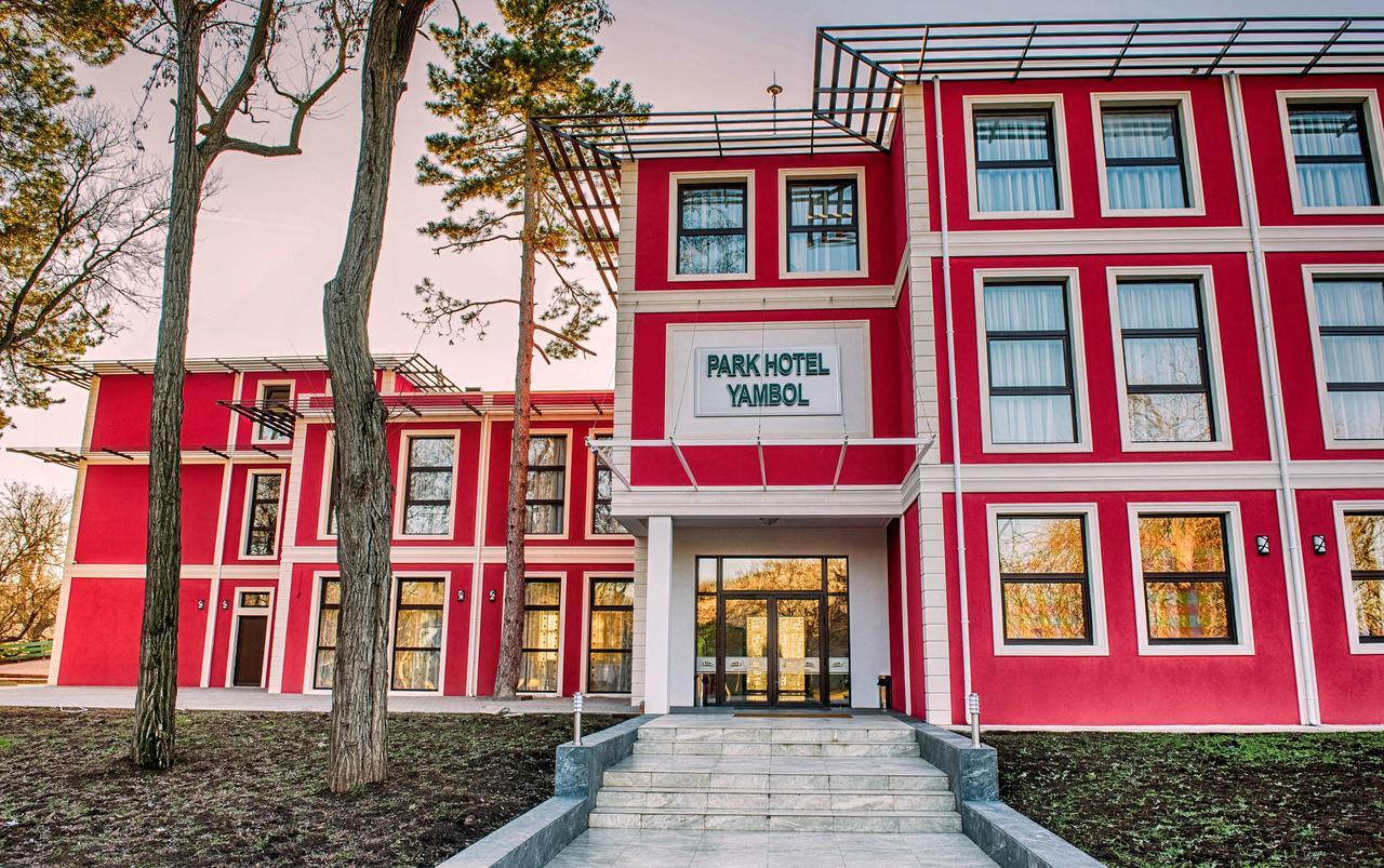 Park-Hotel Yambol Eksteriør bilde