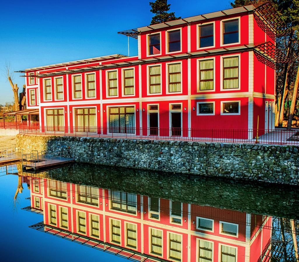 Park-Hotel Yambol Eksteriør bilde